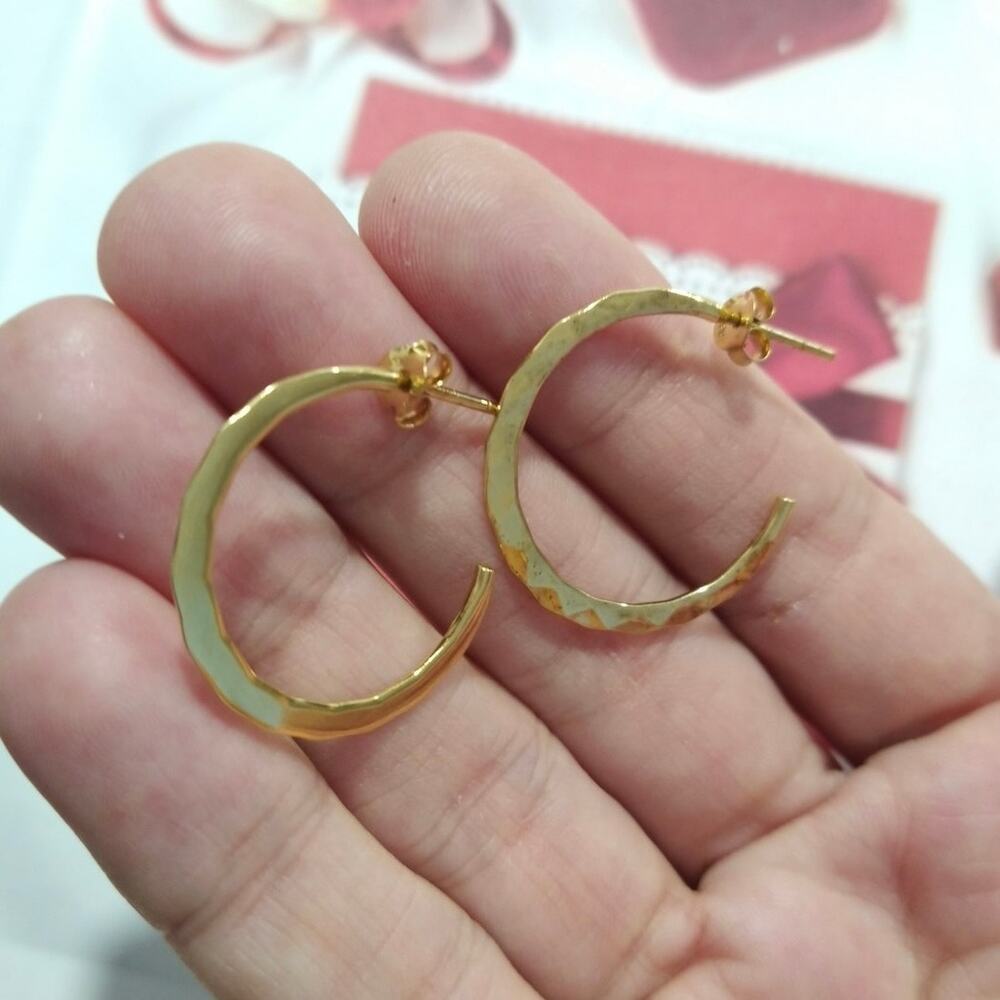 14k yellow gold on 925 Sterling Silver Cuff Huggie C-Hoop Earrings Hammered